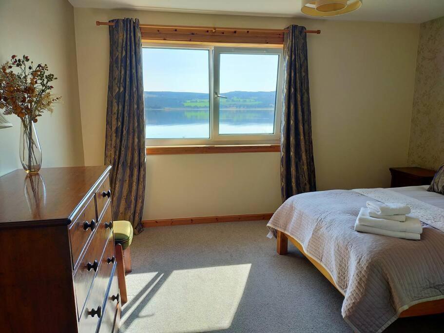 Spacious Sea View Home 5 Miles From Inverness North Kessock Eksteriør bilde